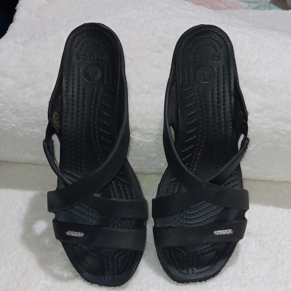 Crocs Black Comfortable Slip-on Sandals Size W9